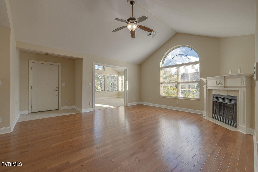 1682 Hatterdale Farm Road Blountville, TN 37617 - Photo 8 of 48 008