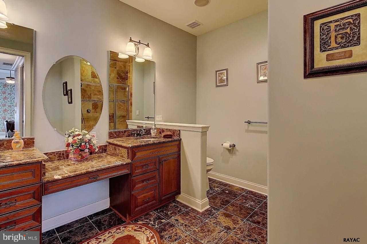 68 St Michaels Way Hanover, PA 17331 - Photo 15 of 28
