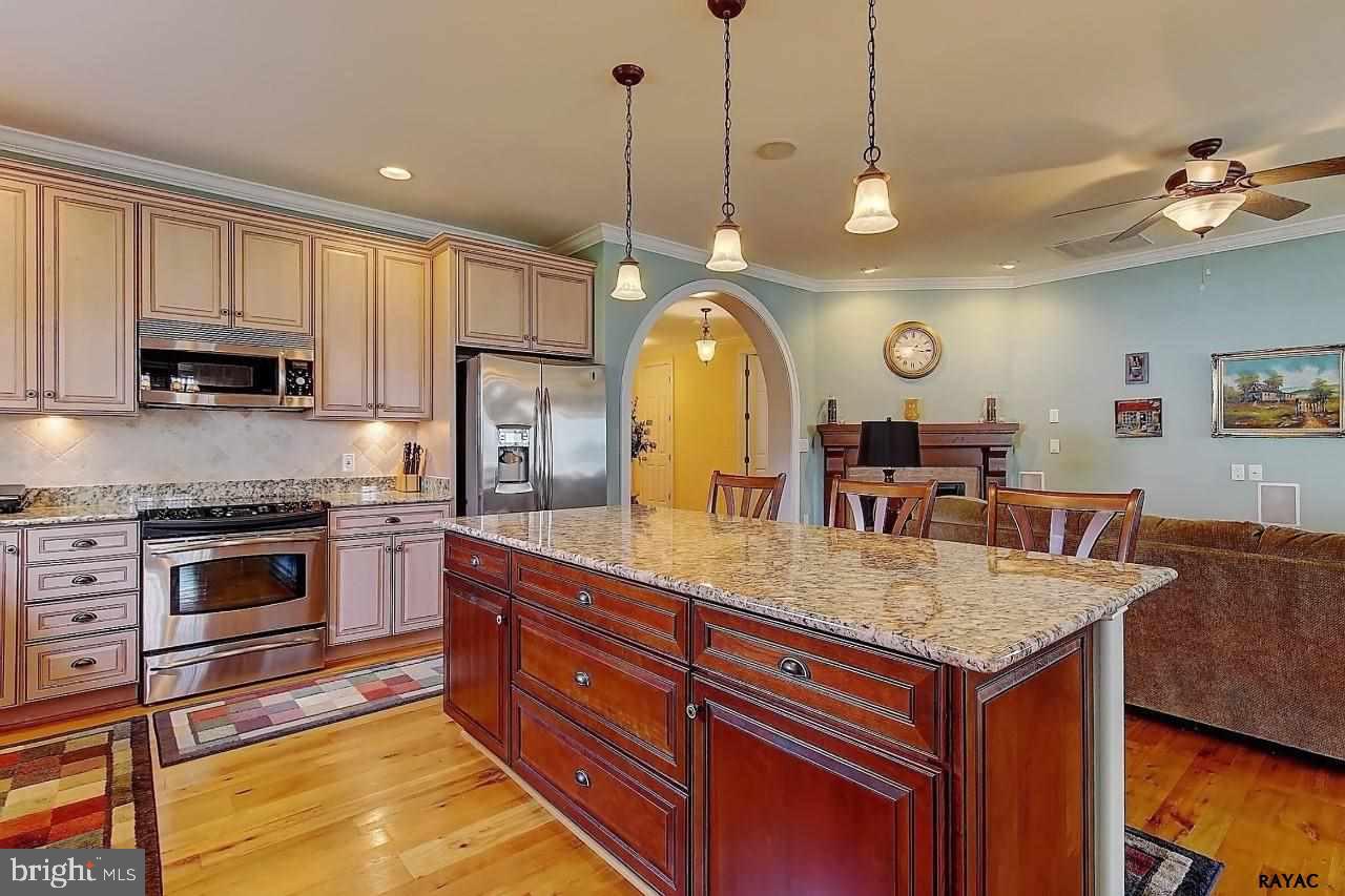 68 St Michaels Way Hanover, PA 17331 - Photo 10 of 28