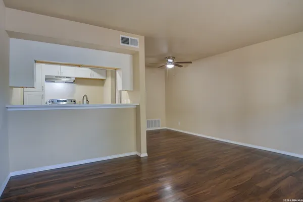 $124,900 | 8702 Village Drive, Unit 814, San Antonio, TX 78217