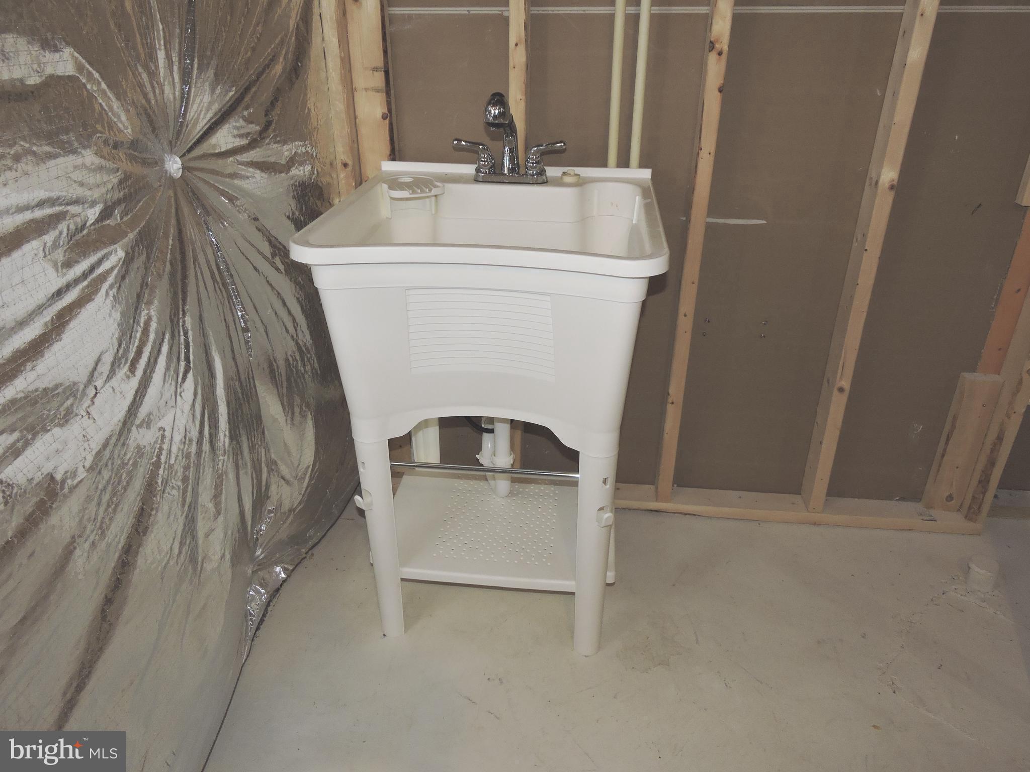 331 Tufton Circle Fallston, MD 21047 - Photo 47 of 52 Utility sink