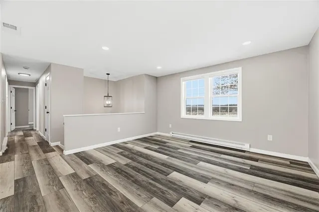 $379,000 | 86 Washington Avenue, Hickory, PA 15340