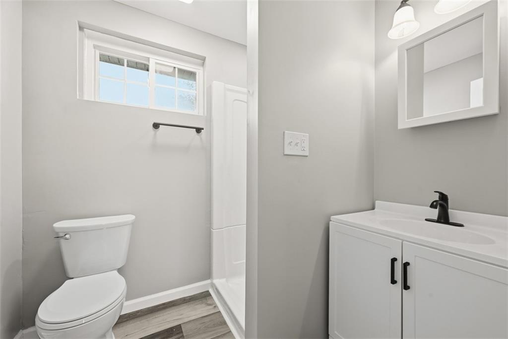 86 Washington Avenue Hickory, PA 15340 - Photo 37 of 50