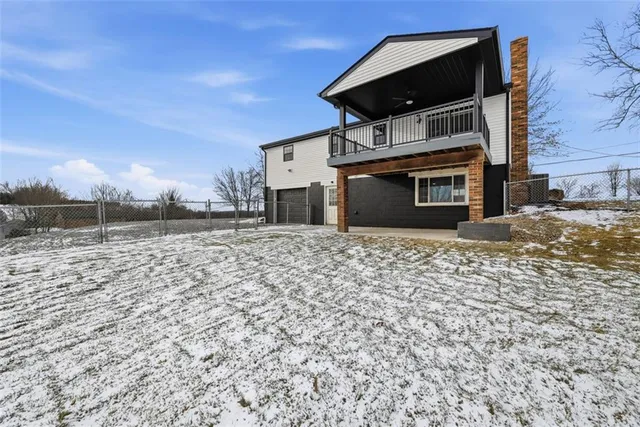 $379,000 | 86 Washington Avenue, Hickory, PA 15340