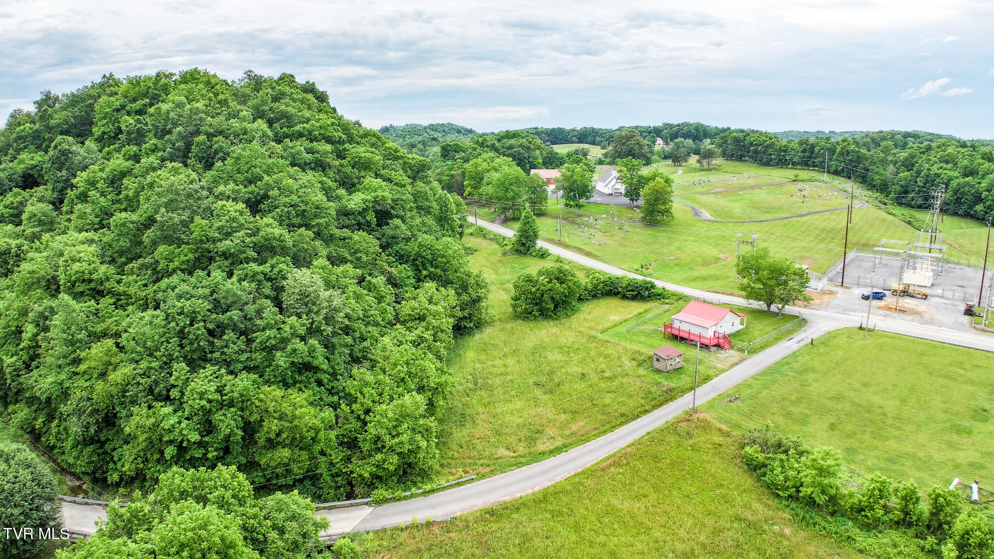 103 Vinson Hollow Road Newport, TN 37821 - Photo 12 of 41 DJI_20260521043859_0093_D