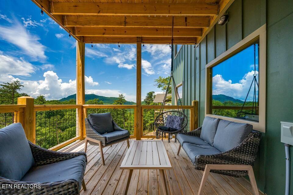 3321 Grouse Ridge Lane Sevierville, TN 37862 - Photo 33 of 36 09d2652b-8c9e-4c5b-85eb-5cd9fdcf3542
