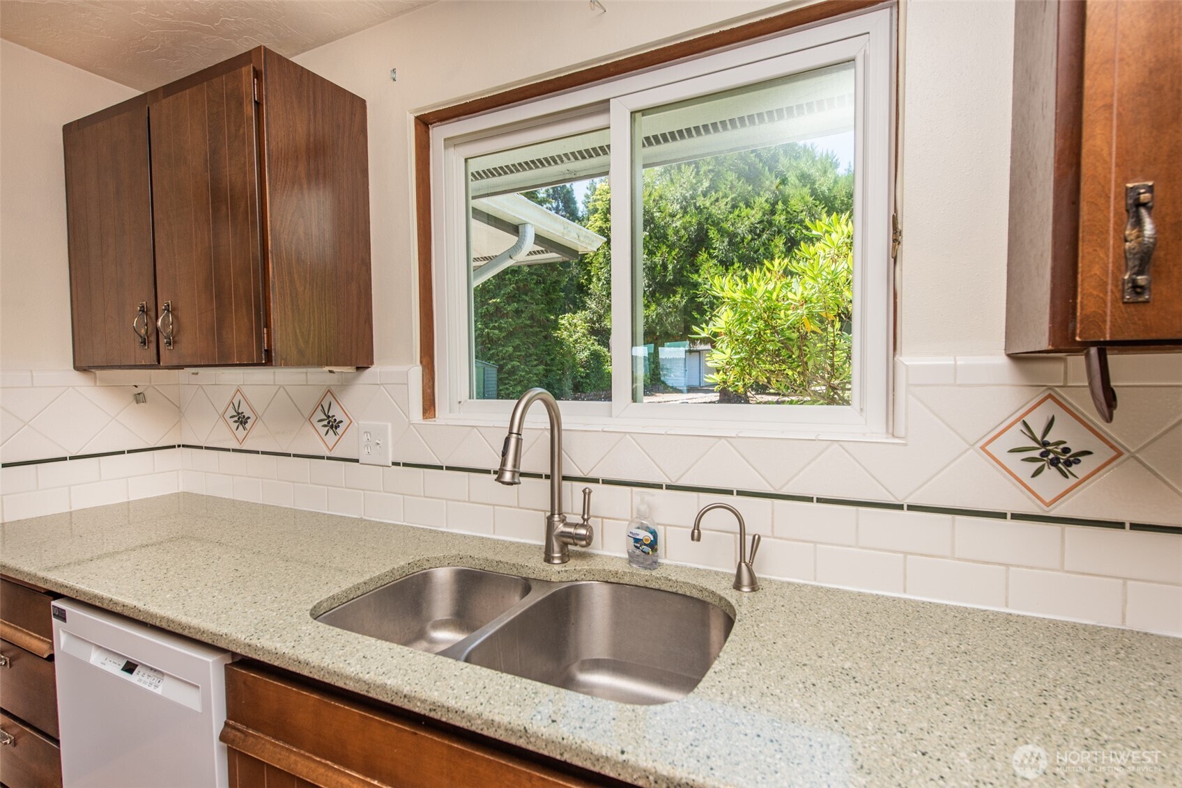 2129 West Sequim Bay Road Sequim, WA 98382 - Photo 19 of 40 Gallery Image 19