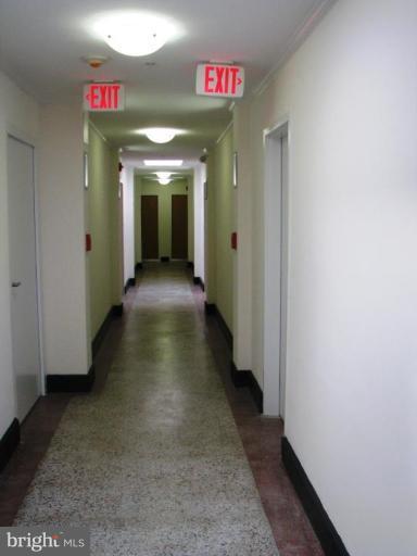 1440 Columbia Road Northwest, Unit 401 Washington, DC 20009 - Photo 12 of 12 Hallway