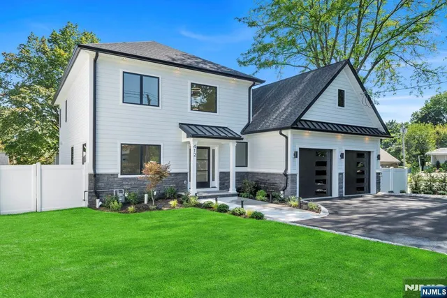 $1,488,000 | 412 Tappan Road, Northvale, NJ 07647