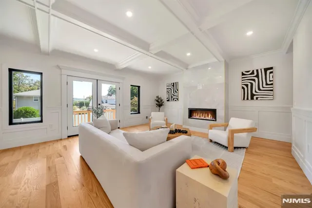 $1,488,000 | 412 Tappan Road, Northvale, NJ 07647