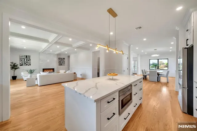 $1,488,000 | 412 Tappan Road, Northvale, NJ 07647