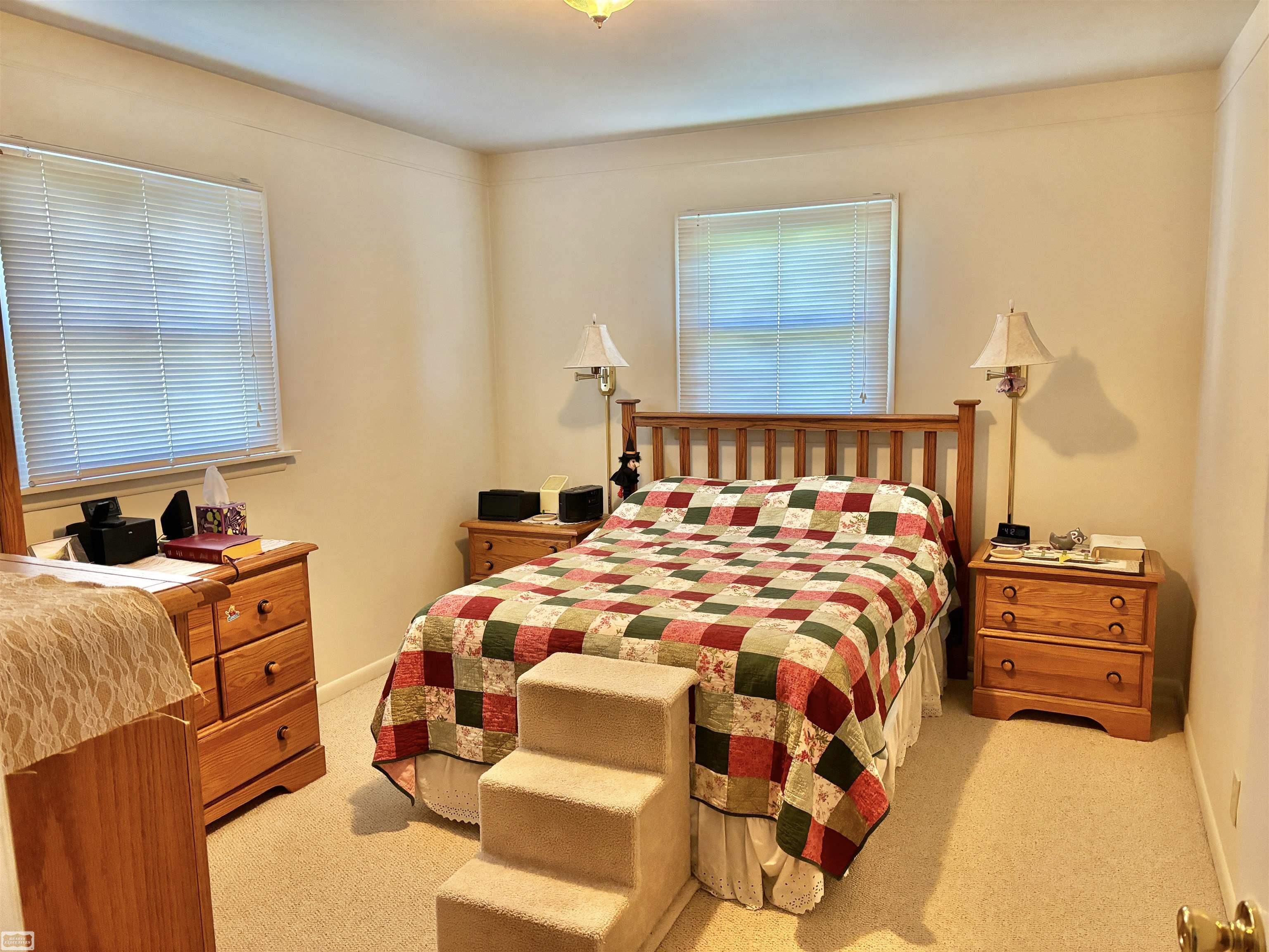 50511 Cedargrove Road Utica, MI 48317 - Photo 8 of 33