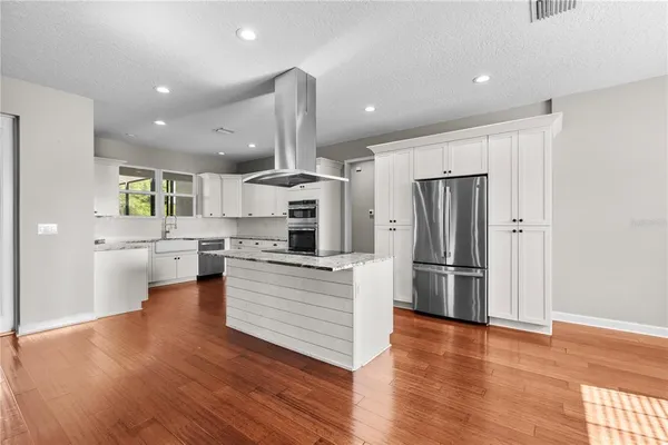 $1,200,000 | 14805 Highway 301, Parrish, FL 34219