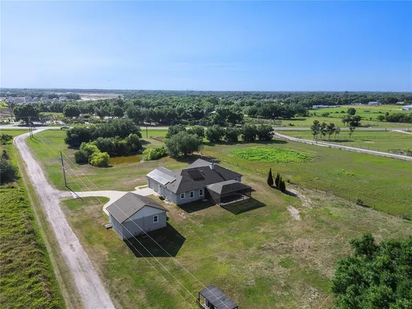 $1,200,000 | 14805 Highway 301, Parrish, FL 34219