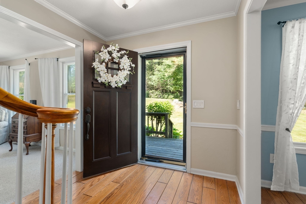 180 Loomis Ridge Road Westfield, MA 01085 - Photo 3 of 39