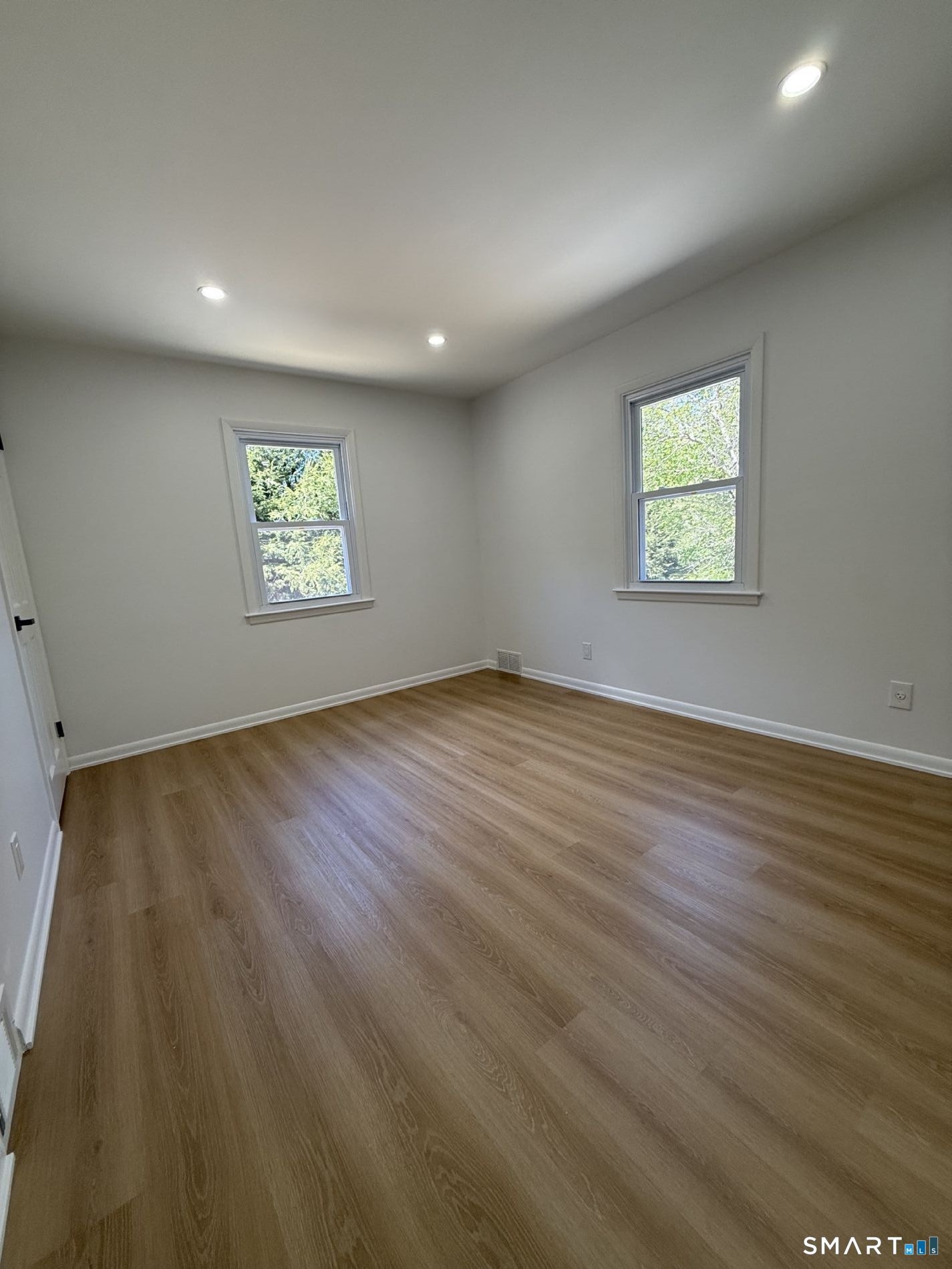 602 Fan Hill Road Monroe, CT 06468 - Photo 16 of 32