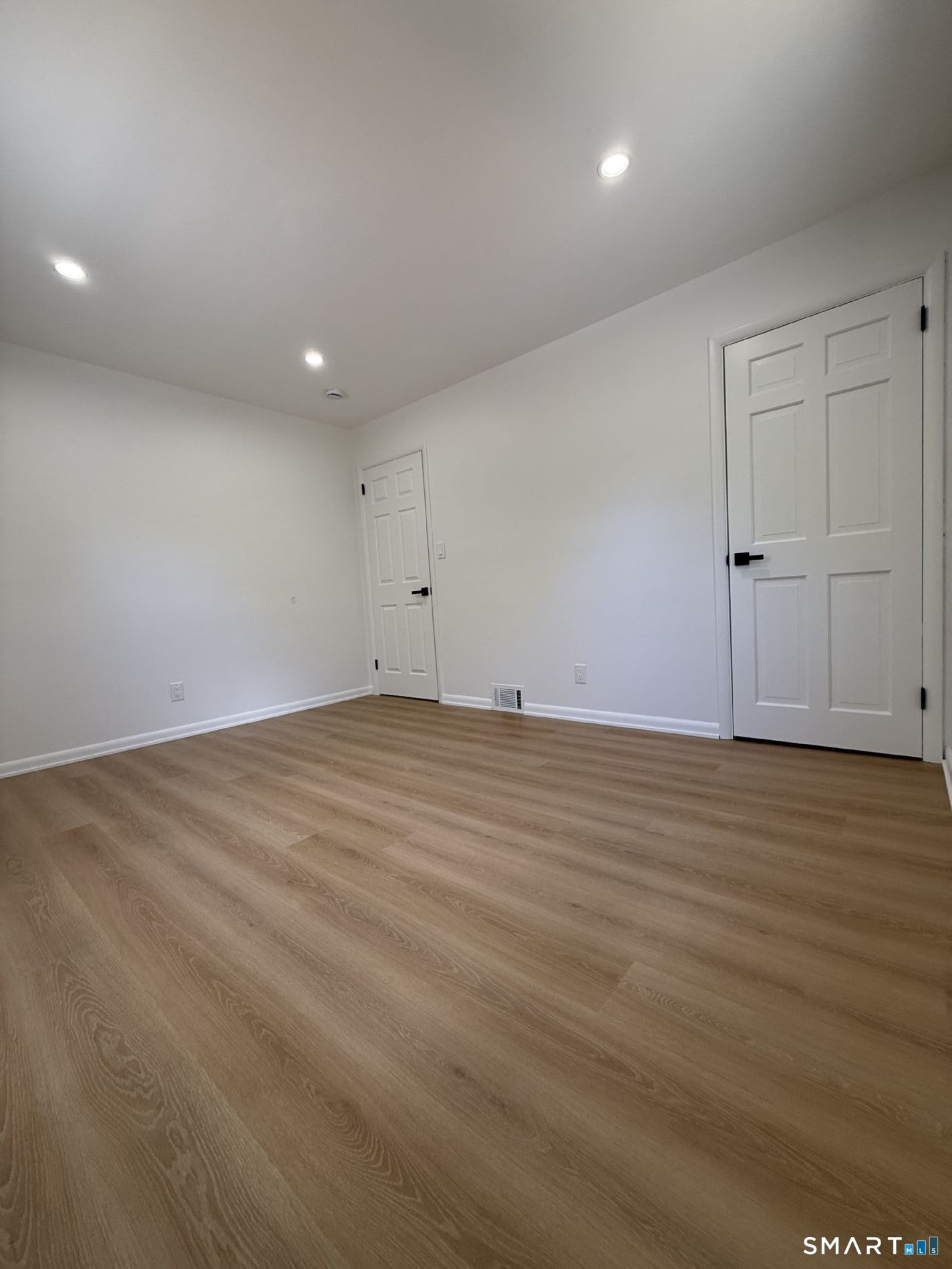 602 Fan Hill Road Monroe, CT 06468 - Photo 17 of 32