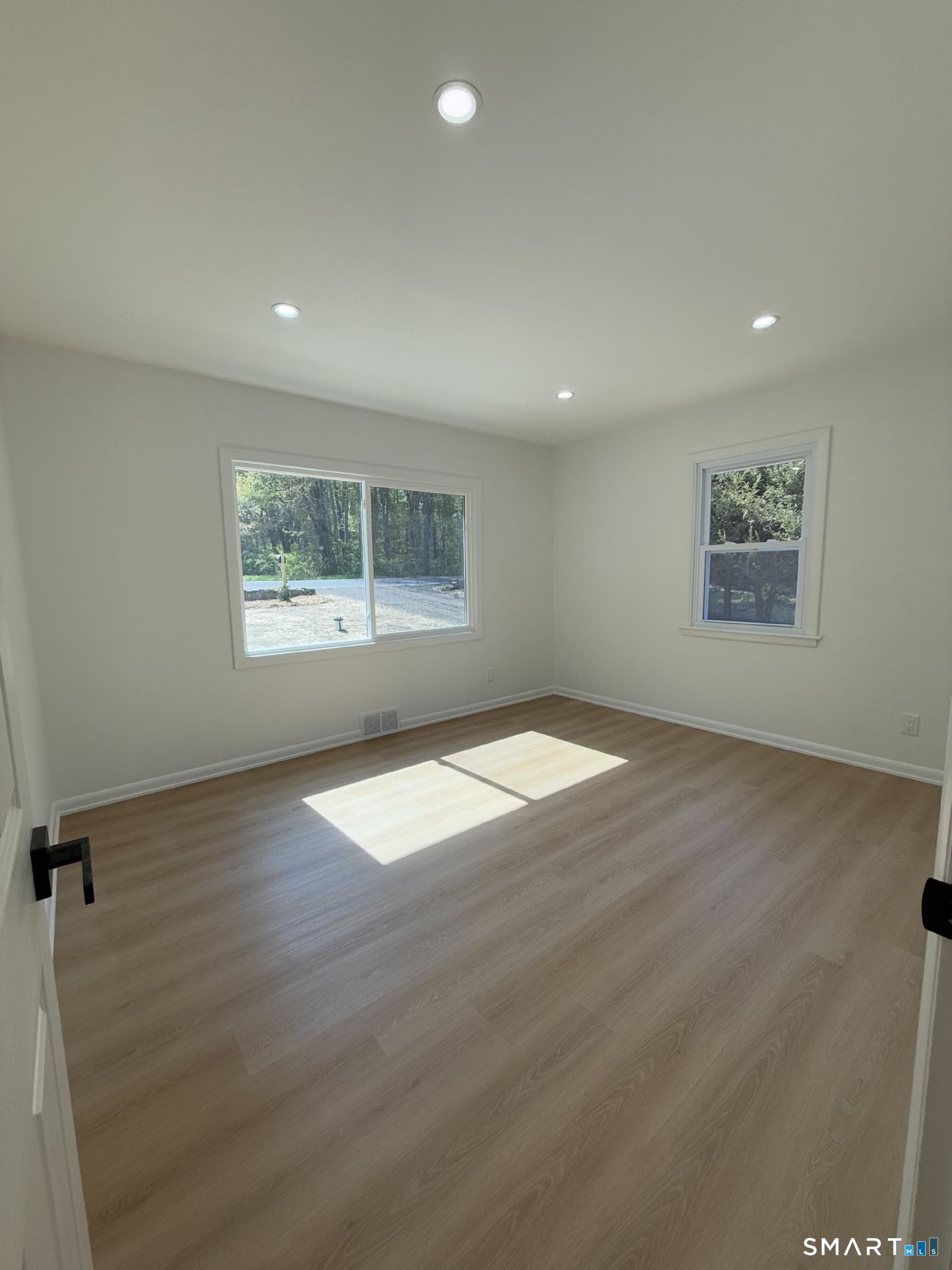 602 Fan Hill Road Monroe, CT 06468 - Photo 18 of 32