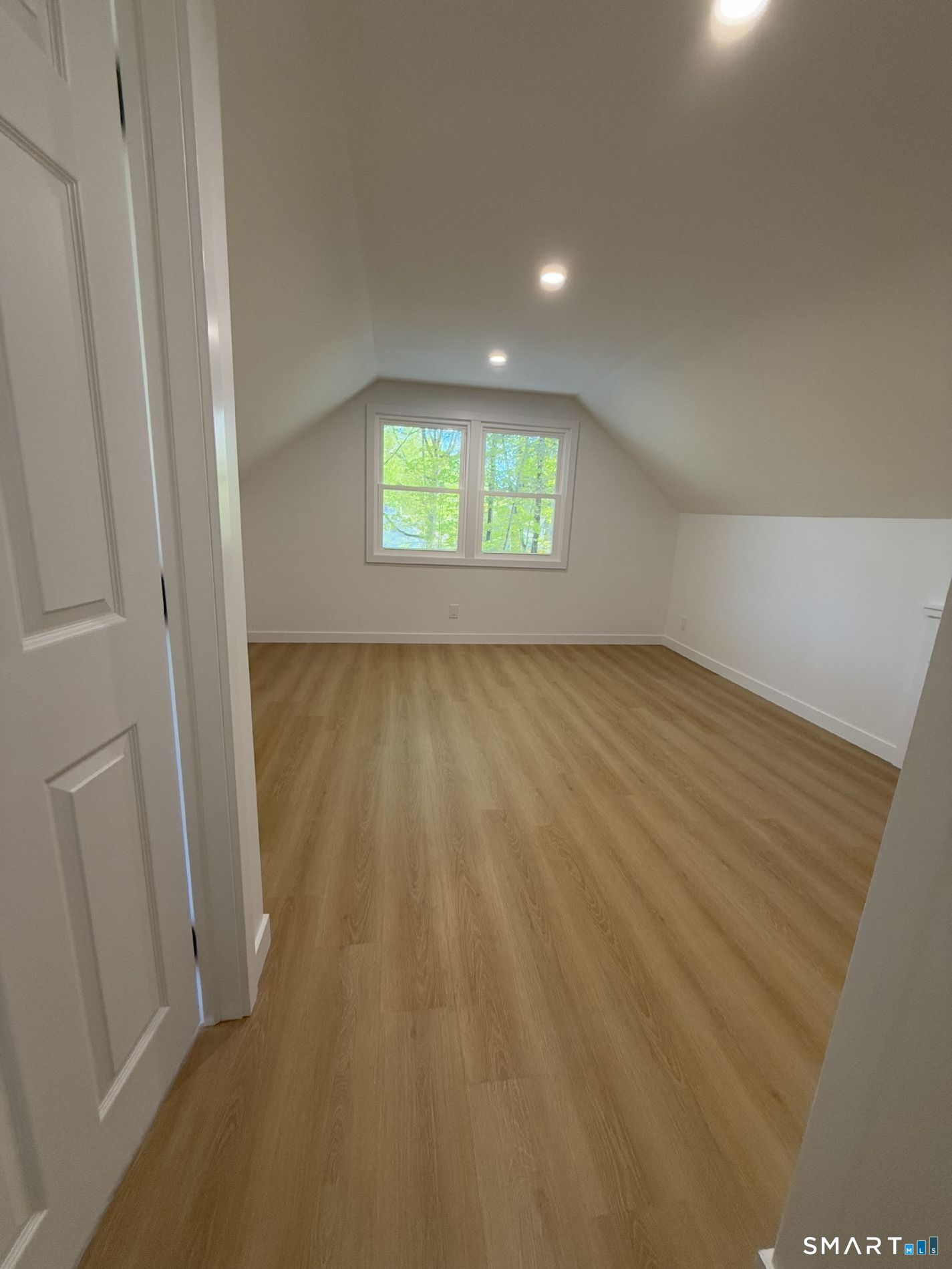 602 Fan Hill Road Monroe, CT 06468 - Photo 22 of 32
