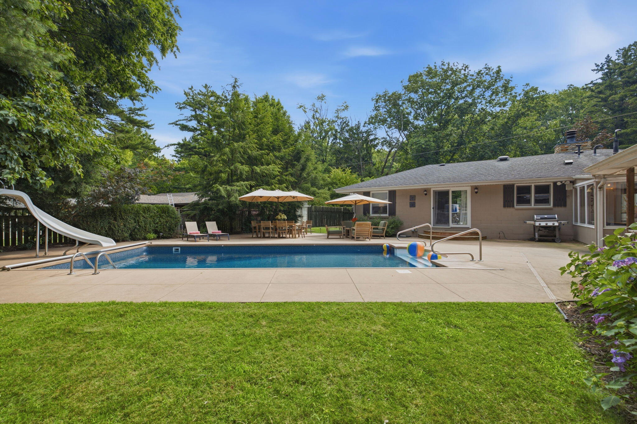 12150 Dunes Road Sawyer, MI 49125 - Photo 54 of 83 Pool