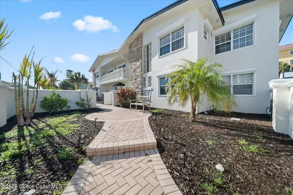 $1,700 | 154 Crescent Beach Drive, Unit 7, Cocoa Beach, FL 32931