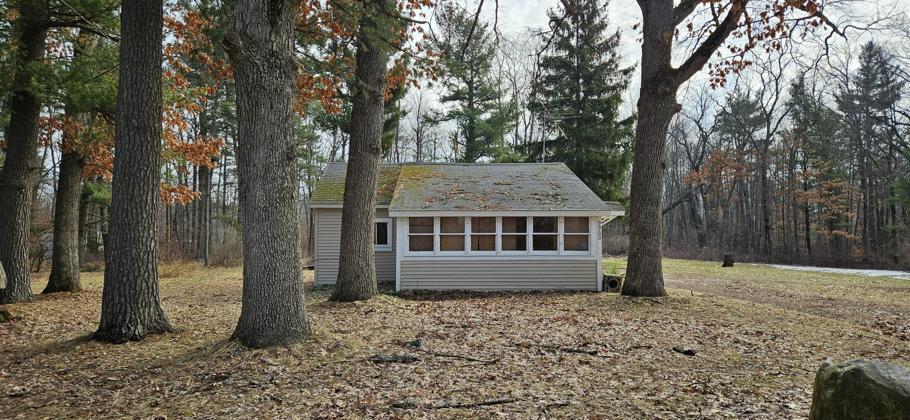9960 Dagget Road Howard City, MI 49329 - Photo 1 of 14 20260320_112935