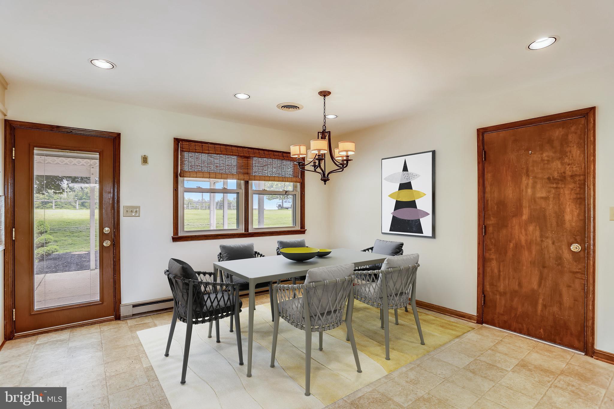 3531 Clarksburg Road Monrovia, MD 21770 - Photo 11 of 27 Eating area off of Kitchen