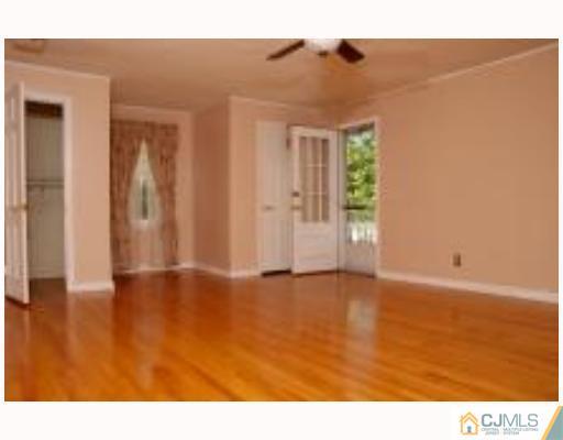 1 Ridge Lane Colonia, NJ 07067 - Photo 8 of 8