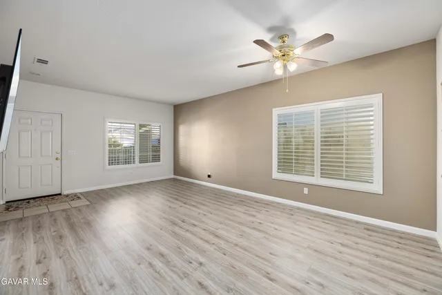 $489,000 | 45641 Knightsbridge Street, Lancaster, CA 93534