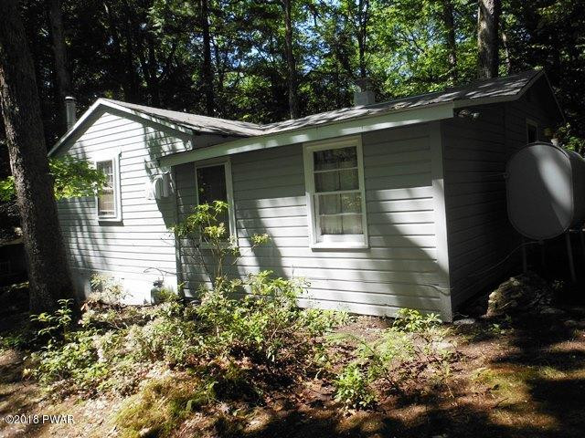 124 Old Rte 402 Dingmans Ferry, PA 18328 - Photo 4 of 33