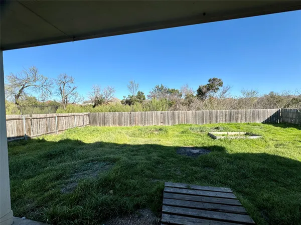 $2,095 | 710 Honeysuckle Drive, Leander, TX 78641