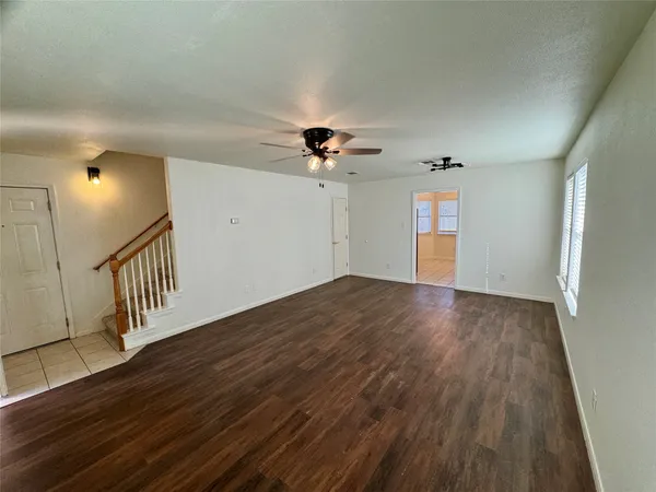 $2,095 | 710 Honeysuckle Drive, Leander, TX 78641
