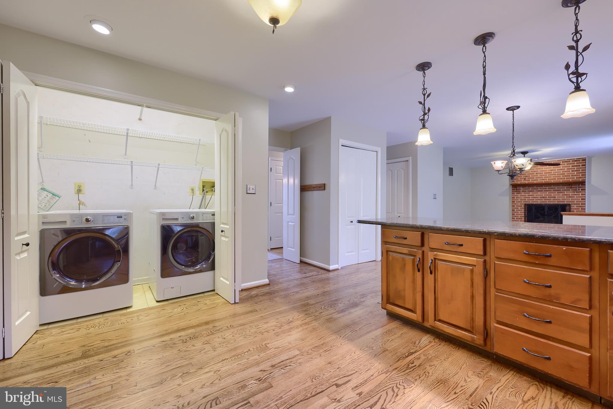 3645 Pleasant Valley Road York, PA 17406 - Photo 18 of 39 1st Floor Laundry