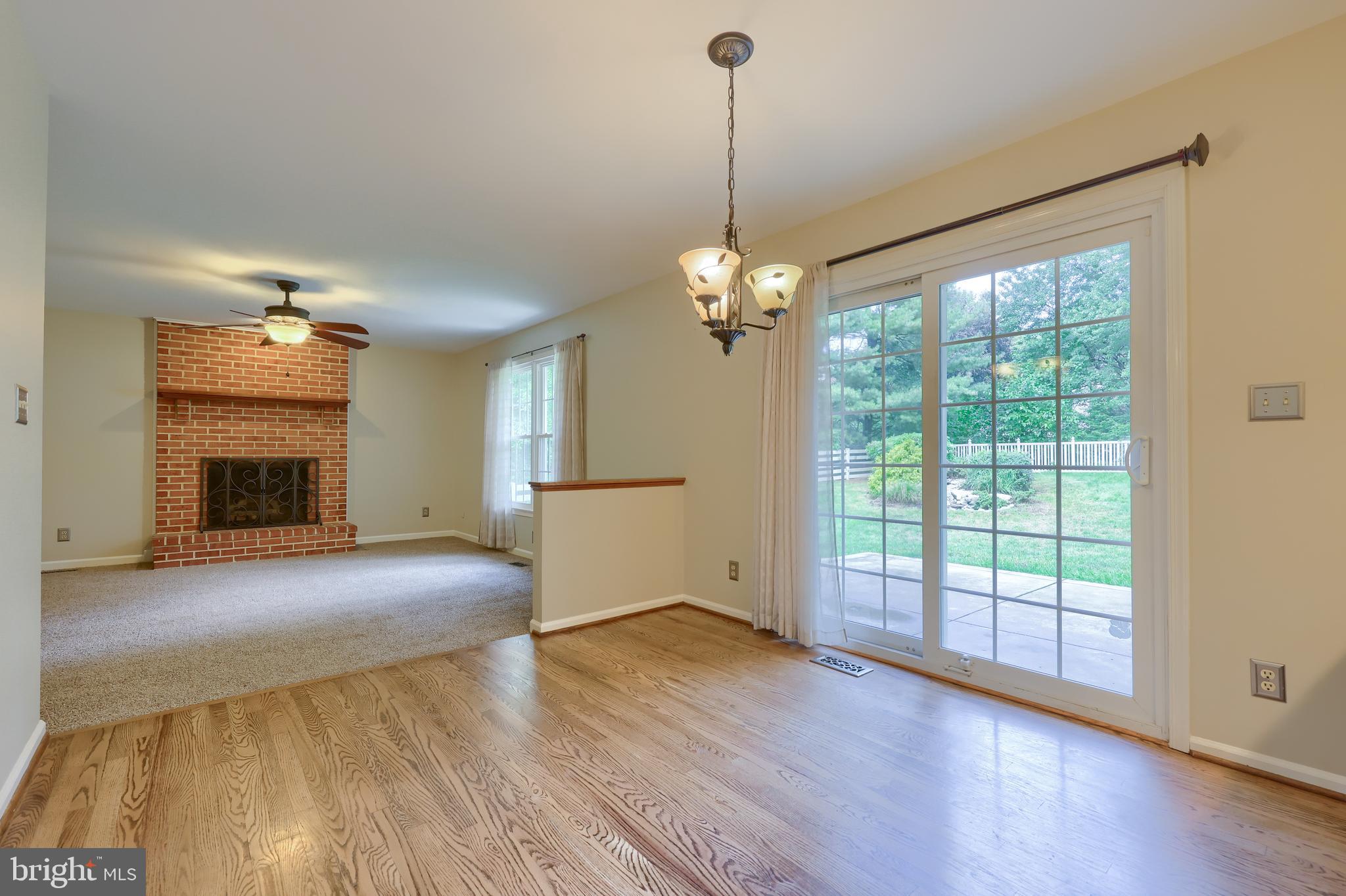 3645 Pleasant Valley Road York, PA 17406 - Photo 20 of 39 Eat-In Dining Room