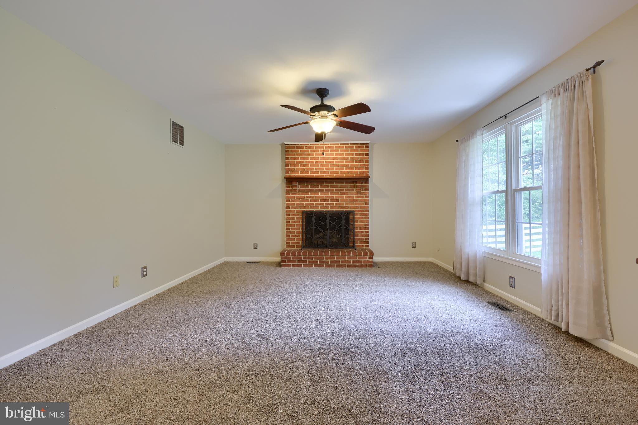3645 Pleasant Valley Road York, PA 17406 - Photo 22 of 39 Family Room w/ Gas Fireplace