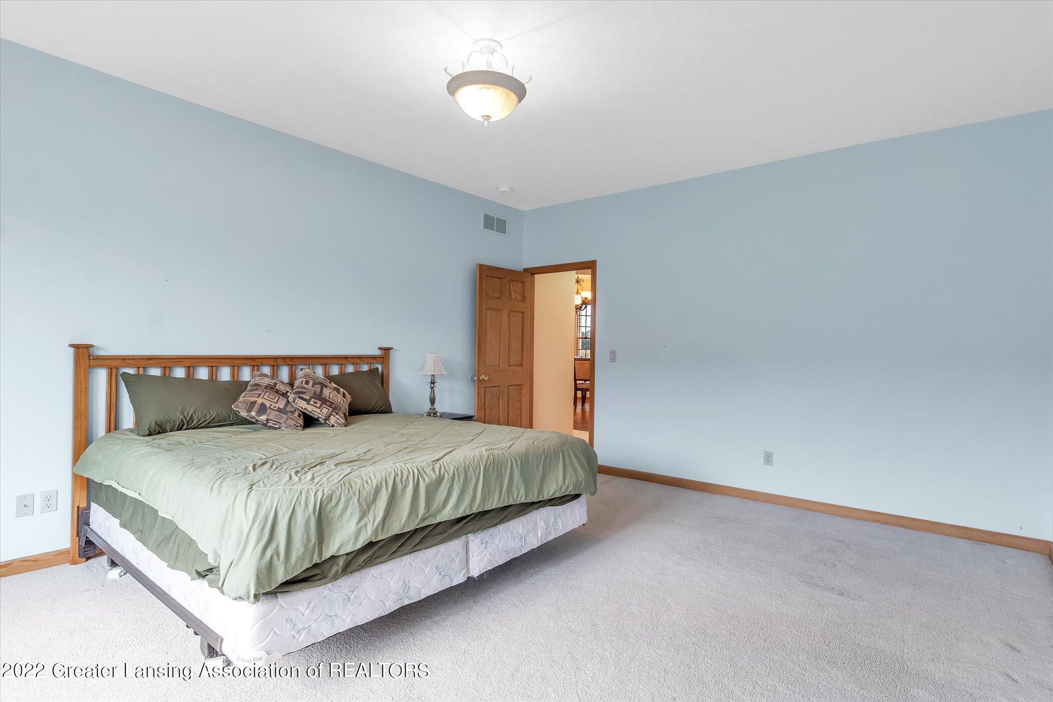 2895 South Meridian Road Ovid, MI 48866 - Photo 22 of 76 21-2895-S-Meridian-Rd-WindowStill-Real-E
