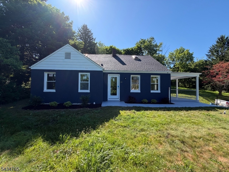 24 Lamington Road Whitehouse Station, NJ 08889 - Photo 1 of 1