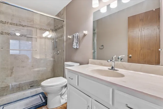 $399,900 | N34-w23844 Grace Avenue, Unit B, Pewaukee, WI 53072