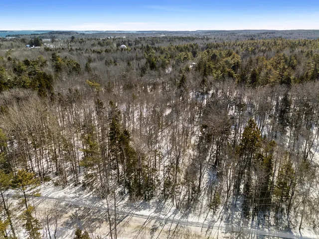 $47,000 | 2 Norton Drive, South Thomaston, ME 04858