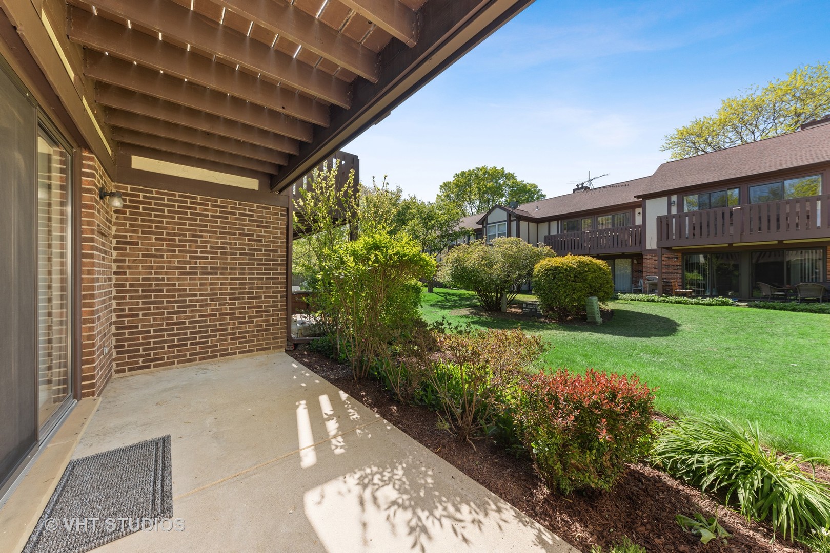 4640 Calvert Drive, Unit C1 Rolling Meadows, IL 60008 - Photo 14 of 16