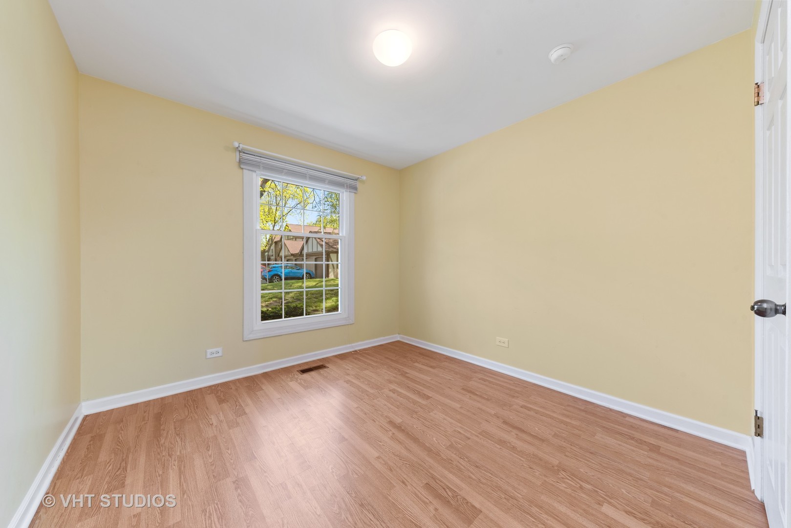 4640 Calvert Drive, Unit C1 Rolling Meadows, IL 60008 - Photo 10 of 16
