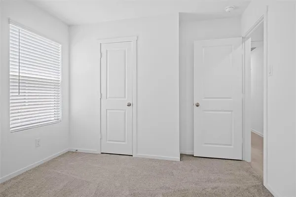 $1,900 | 2020 Belgian Drive, Aubrey, TX 76227