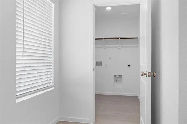 $1,900 | 2020 Belgian Drive, Aubrey, TX 76227