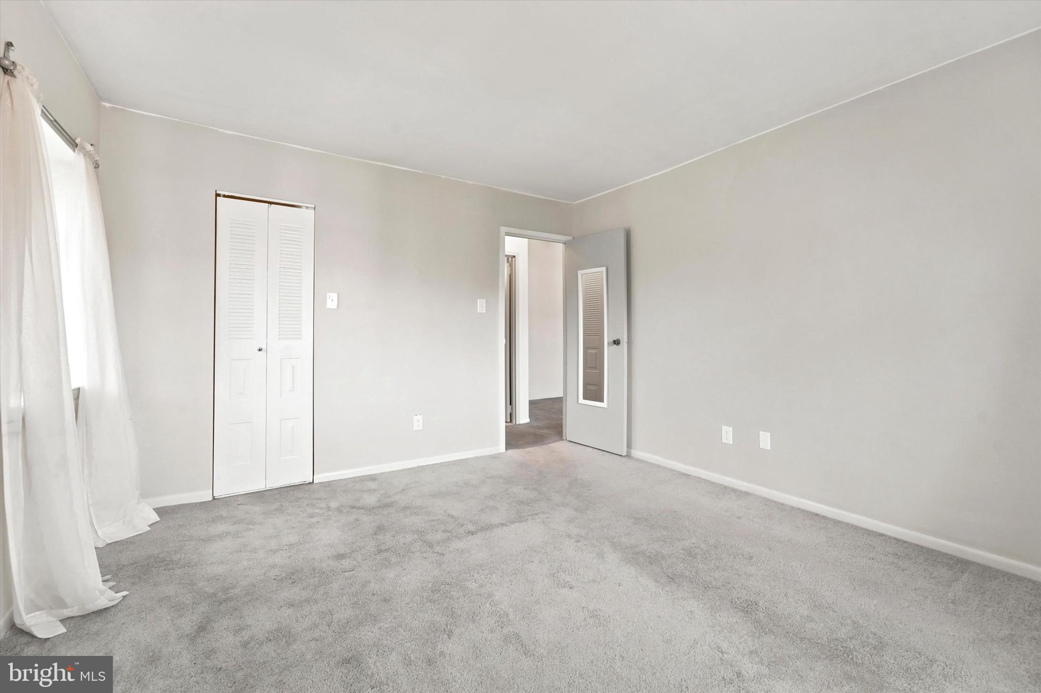 58201 Delaire Landing Road, Unit 201 Philadelphia, PA 19114 - Photo 17 of 25