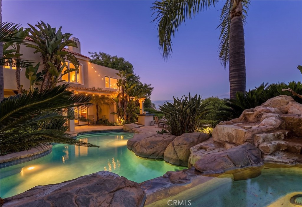 24142 Park Riviera Calabasas, CA 91302 - Photo 3 of 13 Back Yard