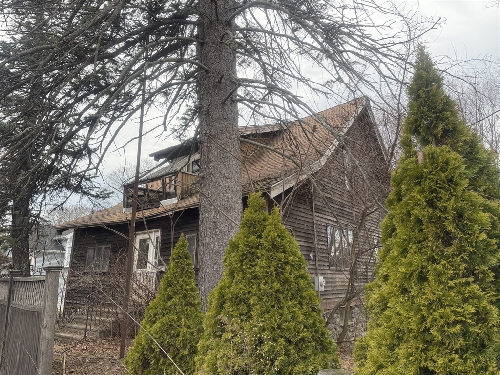 621 Sunderland Road Worcester, MA 01604 - Photo 14 of 14