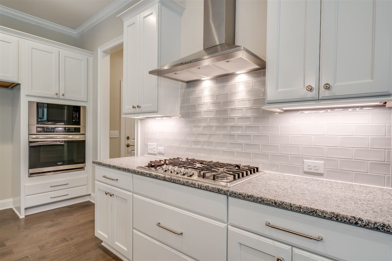 6421 Magna Carta Way, Unit LOT 9 Raleigh, NC 27614 - Photo 12 of 30 Gas Cooktop