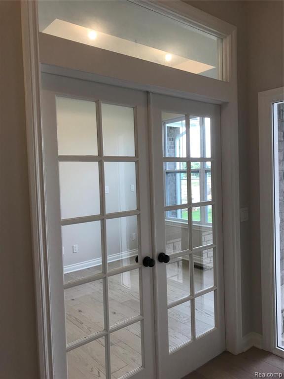 909 Lemon Drive Rochester, MI 48307 - Photo 15 of 17