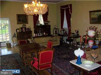 1175 St Peters Road Pottstown, PA 19465 - Photo 5 of 12 Great Room