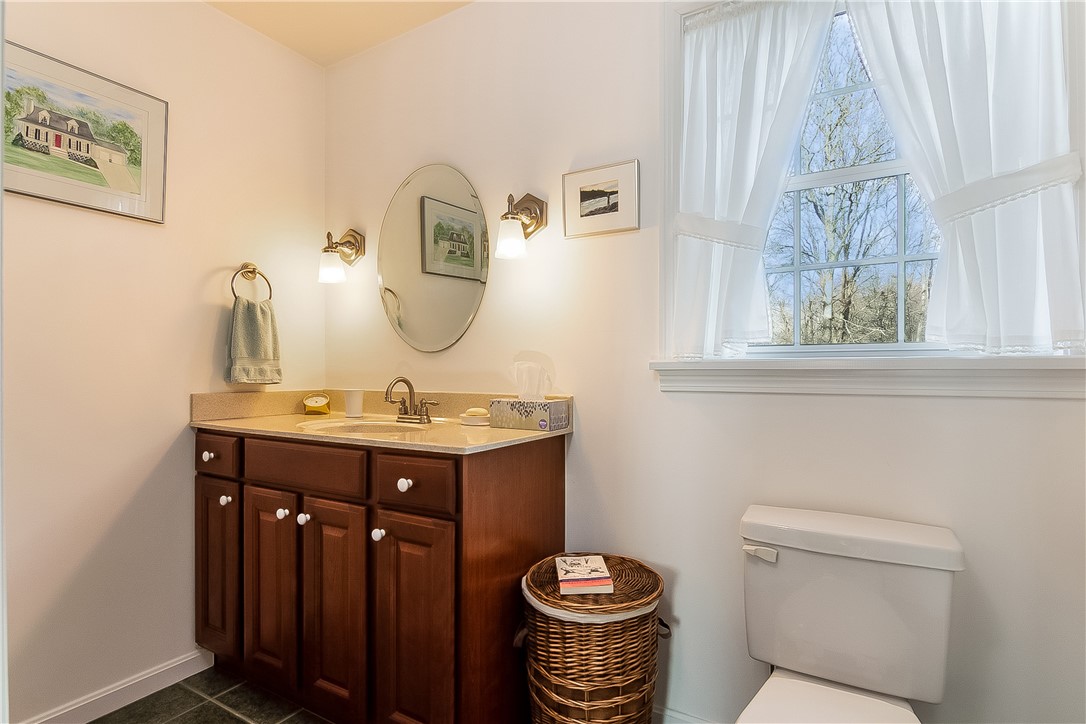 410 Westerly Bradford Road Westerly, RI 02891 - Photo 22 of 30 Gallery Image 22